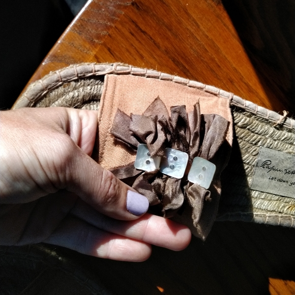 Rapunzel Rapunzel | Slip-On Sandals - Picture 3 of 12